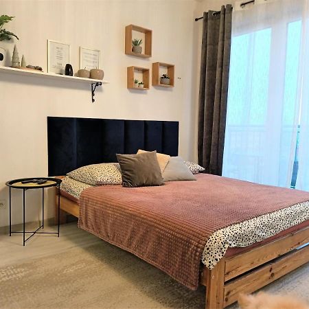 2-Room Apartment Nowy Dwór Mazowiecki Εξωτερικό φωτογραφία
